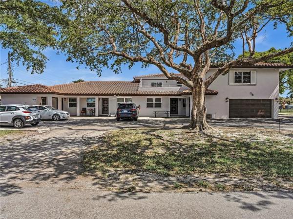 Pinehurst, 315 SE 23rd Ave #3, Pompano Beach, Florida 33062, image 1