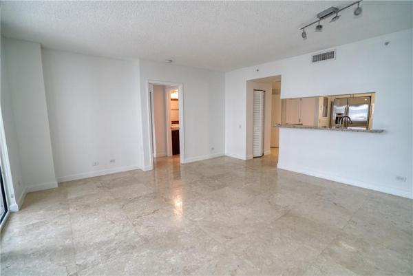 Courvoisier Courts, 701 Brickell Key Blvd #608, Miami, Florida 33131, image 3