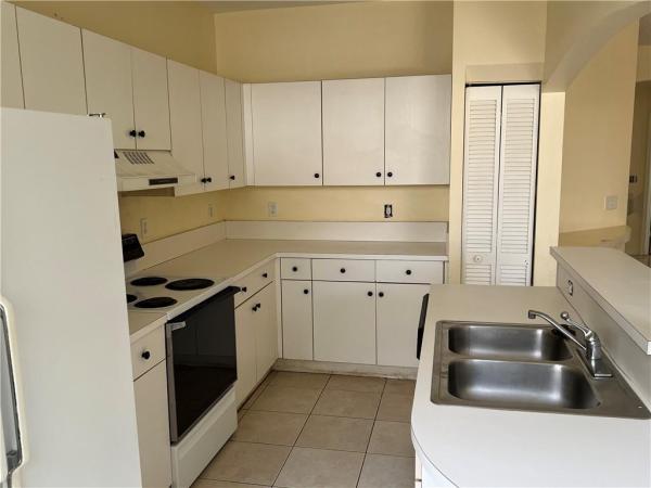 Allegro, 12657 NW 14th St, Sunrise, Florida 33323, image 1