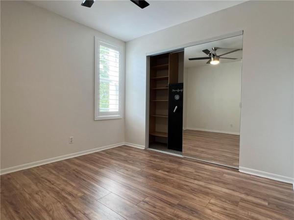 Footbridge Townhouse, 864 NE 20th Dr, Wilton Manors, Florida 33305, image 2