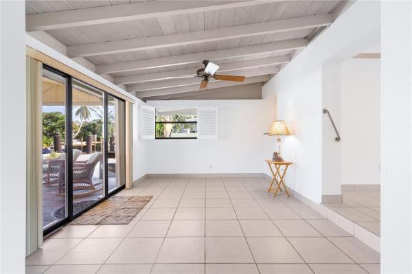 Middle River Manor, 2216 NE 18th Ave, Wilton Manors, Florida 33305, image 2