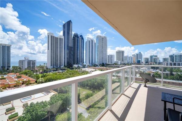 Winston Towers 300, 230 174th St #1203, Sunny Isles Beach, Florida 33160, image 1