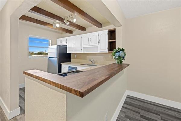 Casa Del Sol, 1400 NE 57th St #303, Fort Lauderdale, Florida 33334, image 1