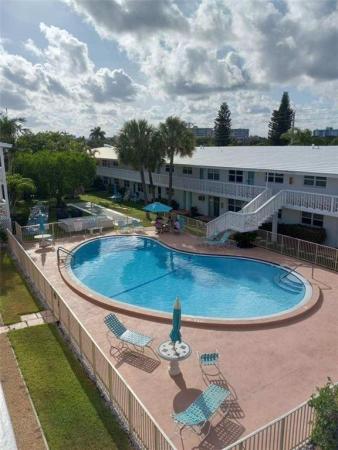 Leisure By The Sea North, 238 Hibiscus Ave #327, Lauderdale By The Sea, Florida 33308, image 1