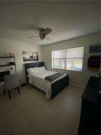 Townhomes Of Inverrary 32, 7401 NW 34th St, Lauderhill, Florida 33313, image 2