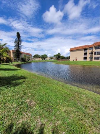 Sunrise Lakes 3, 2781 N Pine Island Rd #212, Sunrise, Florida 33322, image 1