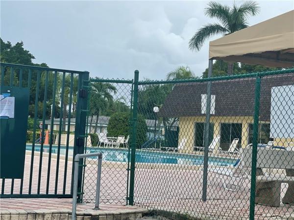 The Pines Of Delray, 1131 Violet Ter #102, Delray Beach, Florida 33445, image 1