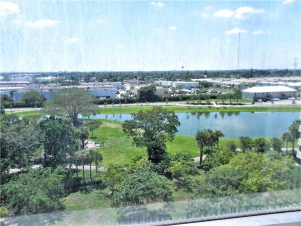 Hillcrest, 4330 Hillcrest Dr #903, Hollywood, Florida 33021, image 3