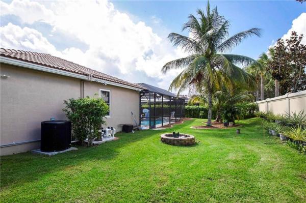 Stonehaven Estates, 1453 Stonehaven Estates Dr, West Palm Beach, Florida 33411, image 1