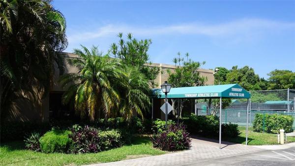 Golden Raintree 5, 4352 Carambola Cir N, Coconut Creek, Florida 33066, image 1