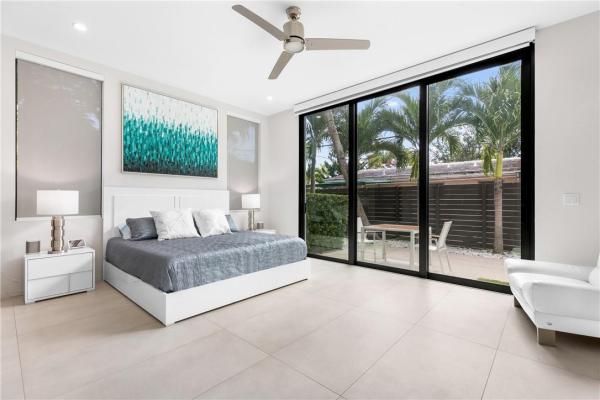 Middle River Park, 1600 NE 6th St, Fort Lauderdale, Florida 33304, image 1