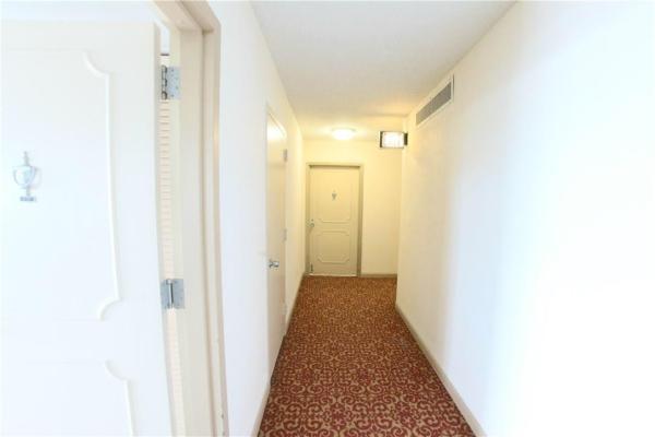 Washington Tower, 2000 Presidential Way #1502, West Palm Beach, Florida 33401, image 3