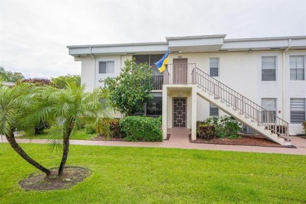 International Club At Villages Of Oriole, 6586 Southurst Ter 105, Delray Beach, Florida 33446, image 1