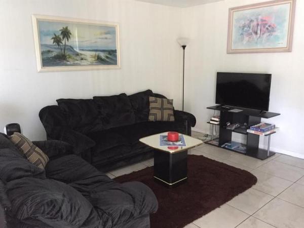 Mid Mari, 3230 NE 13th St #102, Pompano Beach, Florida 33062, image 1