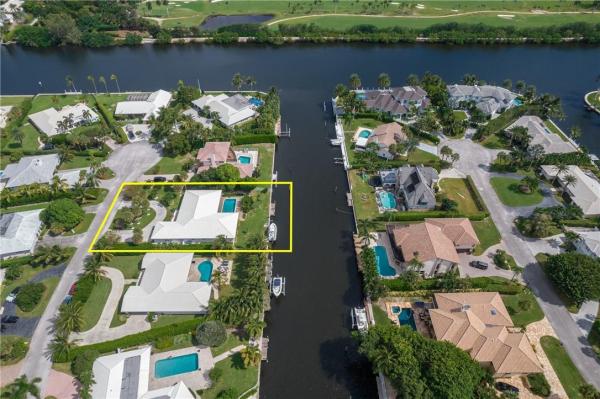 Place Au Soleil, 940 Orchid Ln, Gulf Stream, Florida 33483, image 3