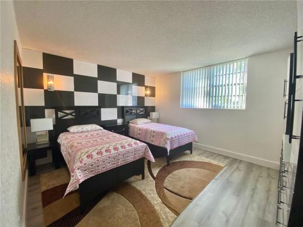 Sian Ocean Residences, 4001 S Ocean Dr #2P, Hollywood, Florida 33019, image 3