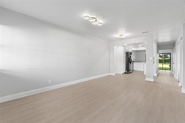 Oakwood On The Green, 9859 Riverside Dr #9-35, Coral Springs, Florida 33071, image 1