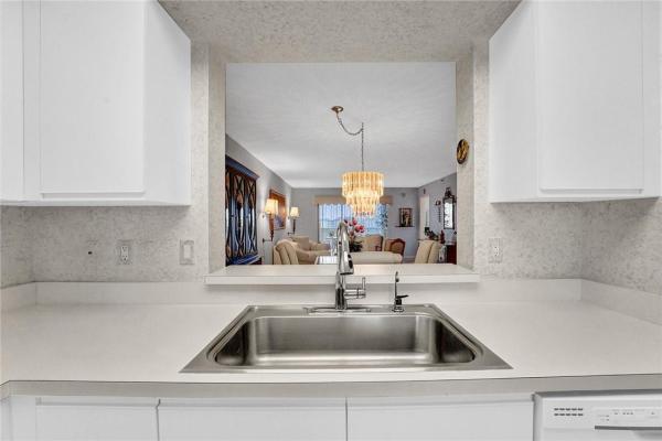 Huntington Pointe, 14112 Huntington Pointe Dr #404, Delray Beach, Florida 33484, image 3