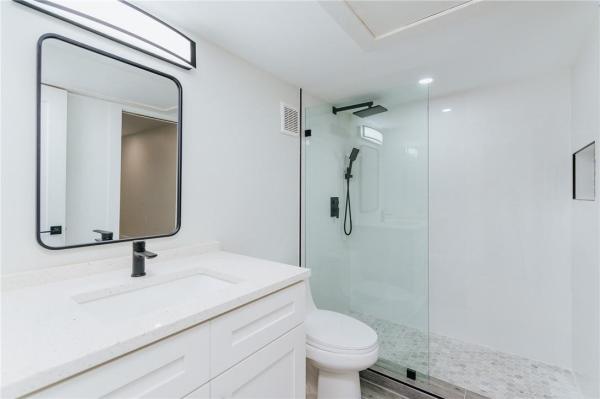 Manor Grove Village, 52 NE 20th Ct #9C, Wilton Manors, Florida 33305, image 2