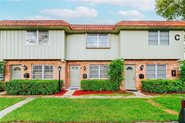 Manor Grove Village, 52 NE 20th Ct #9C, Wilton Manors, Florida 33305, image 3