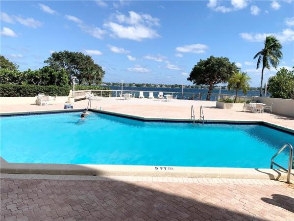 The Palm Beach House, 5600 N Flagler Dr #207, West Palm Beach, Florida 33407, image 2