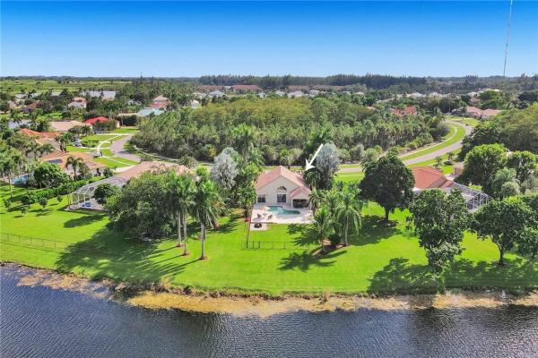 Legend Lake Estates, 9682 Eagle Point Ln, Lake Worth, Florida 33467, image 1
