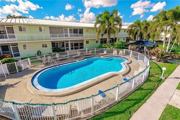 Tarelton Manor, 2100 NE 38th St #232, Lighthouse Point, Florida 33064, image 1