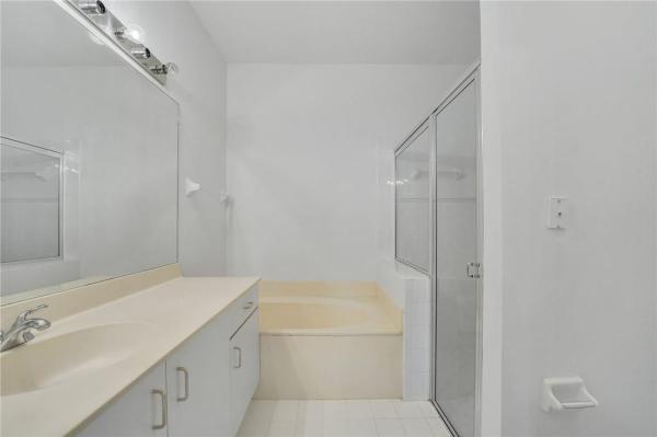 Regency Homes At Fairway Isles, 2860 E Aragon Blvd #1, Sunrise, Florida 33313, image 1