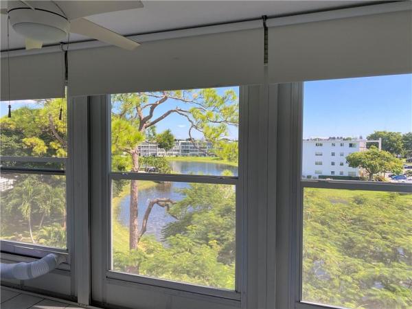 Grantham, 404 Grantham A, Deerfield Beach, Florida 33442, image 2