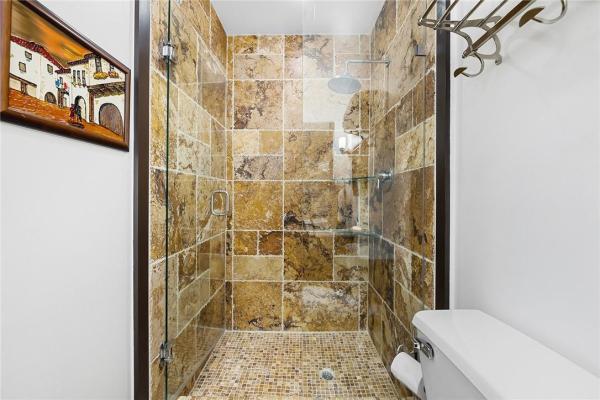 Poinciana Island Yacht & Racquet Club, 311 Poinciana Dr #801, Sunny Isles Beach, Florida 33160, image 2