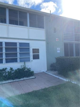 Westbury, 38 E Westbury B #38, Deerfield Beach, Florida 33442, image 3