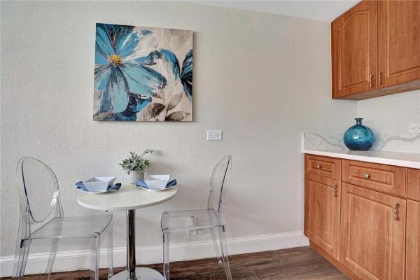 Mansionette Homes, 1315 NE 204th Ter, Ives Estates, Florida 33179, image 2