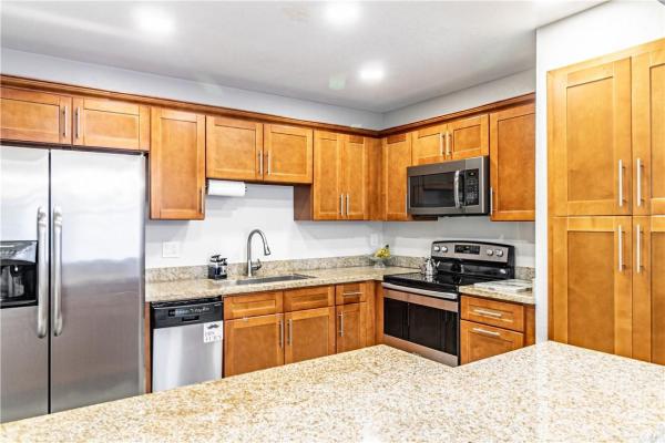 Los Mangos Patio Villas, 500 SE 26th Ave, Boynton Beach, Florida 33435, image 1