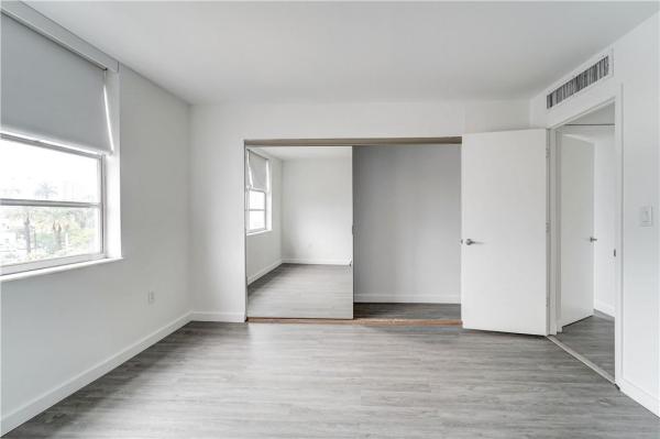 Admiral Towers, 1020 Meridian Ave #413, Miami Beach, Florida 33139, image 1