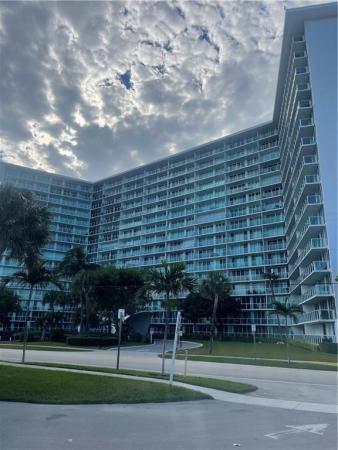 Tiara East, 333 NE 21st Ave #402, Deerfield Beach, Florida 33441, image 1