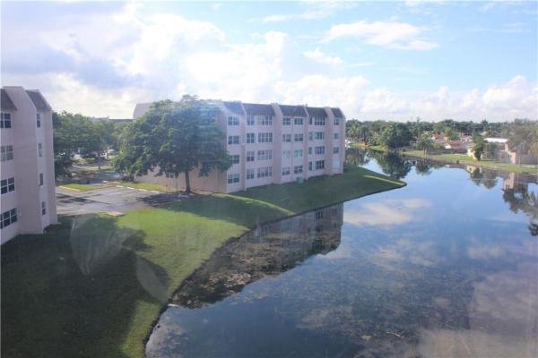 Sunrise Lakes 4, 2607 NW 104th Ave #407, Sunrise, Florida 33322, image 1