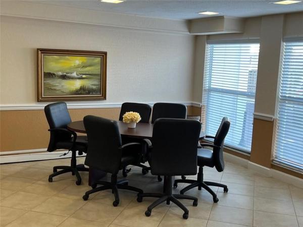 Horizon House, 2555 NE 11th St #609, Fort Lauderdale, Florida 33304, image 1