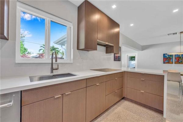 Coral Estates, 1713 NE 28th St, Wilton Manors, Florida 33334, image 3