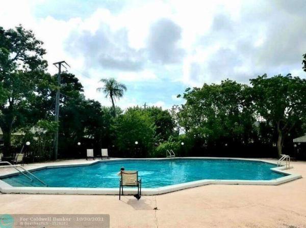 Royal Park, 118 Royal Park Dr #1F, Oakland Park, Florida 33309, image 1