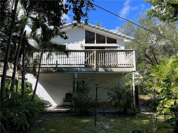 Griffing Biscayne Park Estates, 835 NE 120th St, Biscayne Park, Florida 33161, image 3