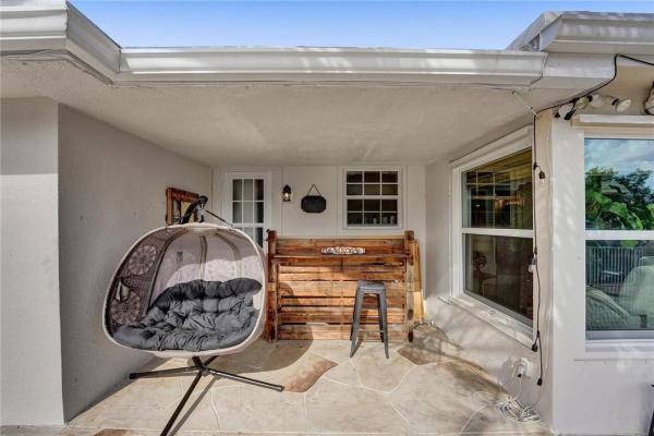 Royal Oaks Hills, 98 SW 8th Ave, Boca Raton, Florida 33486, image 1