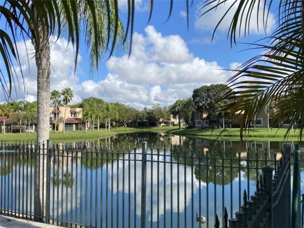 Lakeview Courts At Jacaranda, 8931 W Sunrise Blvd, Plantation, Florida 33322, image 1