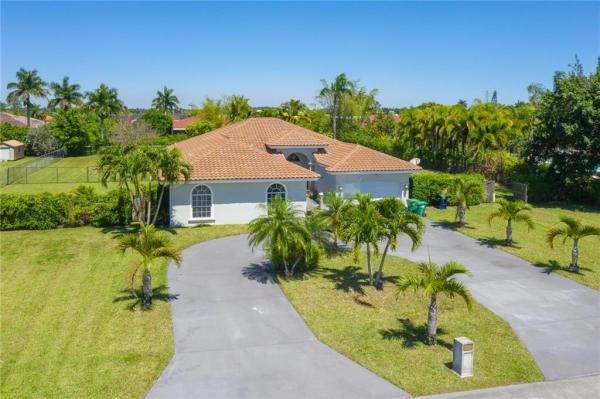 South Kendall Estates, 17061 SW 213th Ln, Redland, Florida 33187, image 1