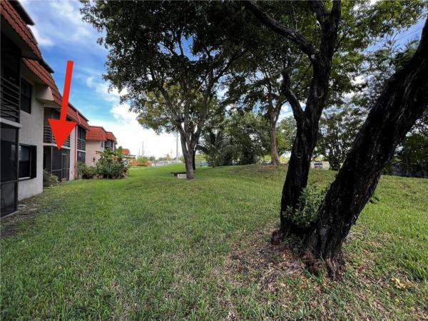 Monterey, 925 NE 209th St #104-28, Ives Estates, Florida 33179, image 1