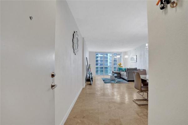 The Residences On Hollywood Beach, 3001 S Ocean Dr #1119, Hollywood, Florida 33019, image 2