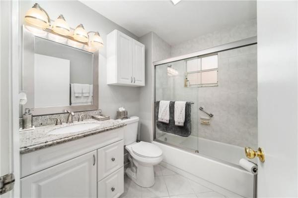 Emerald Pointe, 7671 Silver Lake Dr, Delray Beach, Florida 33446, image 1