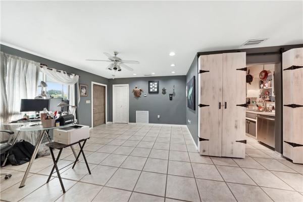Boulevard Heights, 7701 NW 11th St, Pembroke Pines, Florida 33024, image 1
