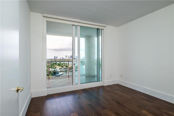 Harbourage Place, 3055 Harbor Dr #1602, Fort Lauderdale, Florida 33316, image 3