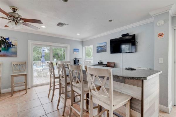 Casa La Quinta, 2870 NE 14th Street Cswy #206C, Pompano Beach, Florida 33062, image 1