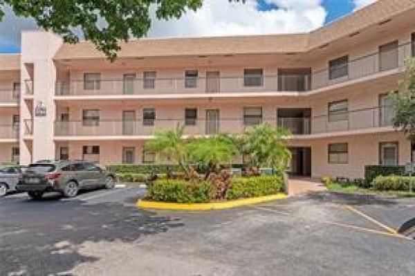 Sunrise Lakes 4, 2786 NW 104th Ave #111, Sunrise, Florida 33322, image 1